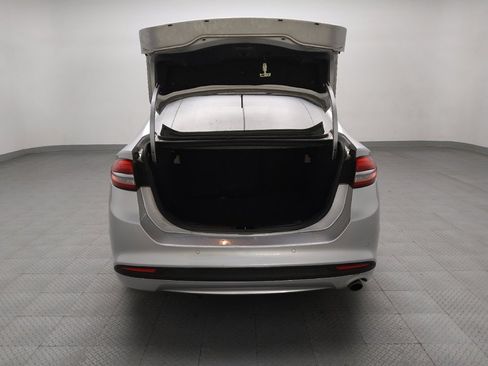 Used 2018 Ford Fusion SE image 29