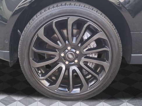 Used 2019 Land Rover Range Rover Supercharged AWD/4WD image 9