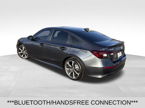 Used 2025 Honda Civic Sport image 3