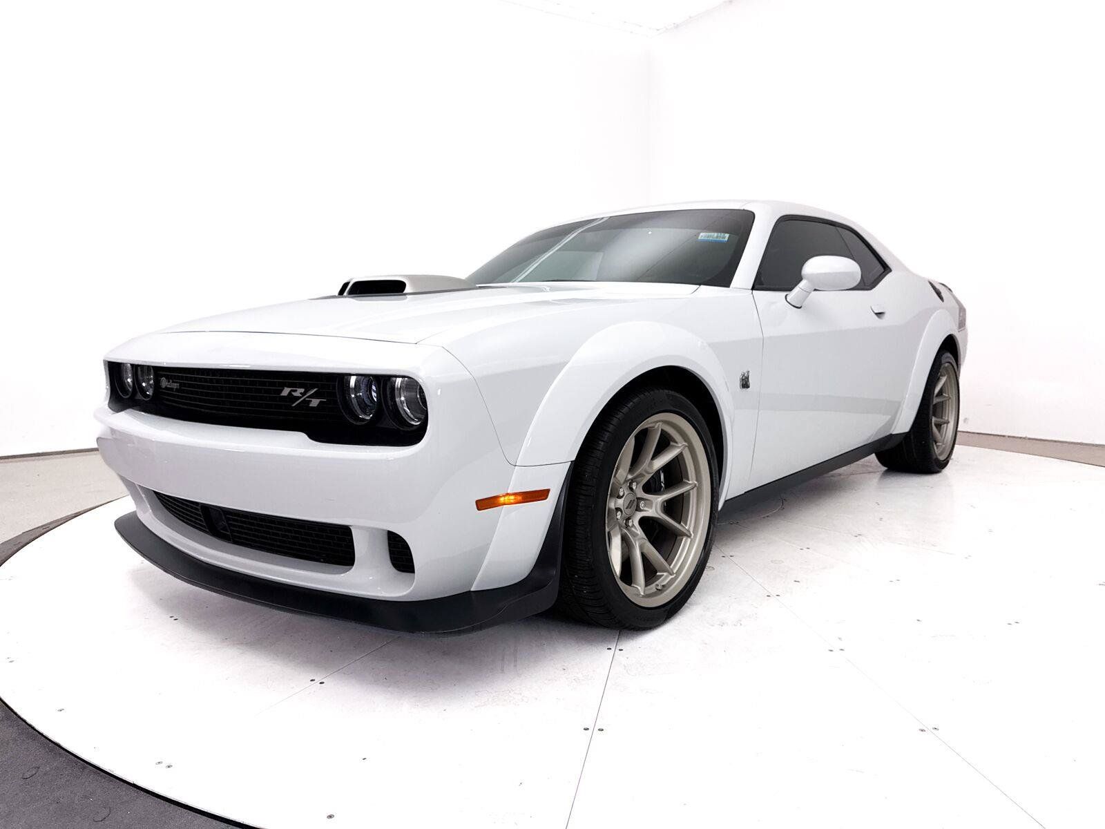 Used 2023 Dodge Challenger R/T Scat Pack RWD image 16