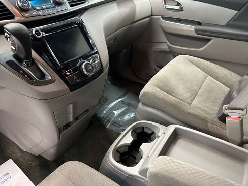 Used 2015 Honda Odyssey EX image 10