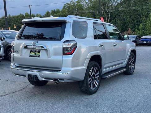 Used 2020 Toyota 4Runner Limited AWD/4WD image 3