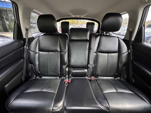 Used 2020 Nissan Pathfinder SL image 23
