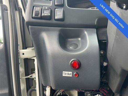 Used 2024 Chevrolet Low Cab Forward RWD image 17