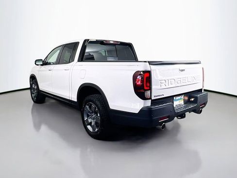 Certified 2025 Honda Ridgeline TrailSport image 6