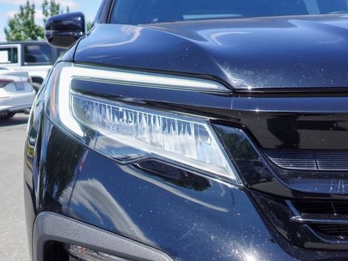 Used 2022 Honda Pilot Black Edition image 3