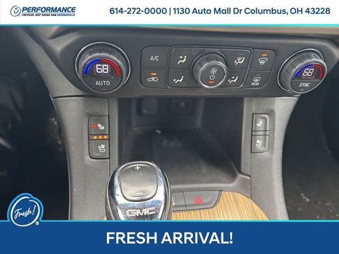 Used 2017 GMC Acadia Denali w/ Technology Package image 22