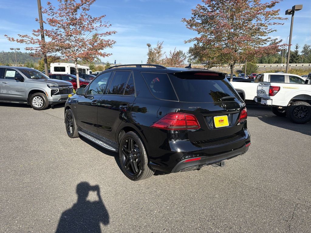 Used 2017 Mercedes-Benz GLE 43 AMG 4MATIC image 7