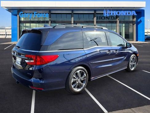 Certified 2024 Honda Odyssey Elite image 2