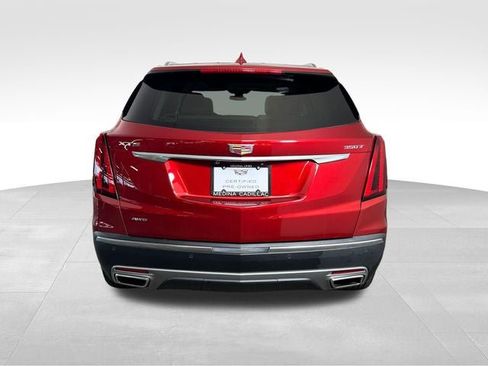 Used 2025 Cadillac XT5 Premium Luxury AWD/4WD image 5