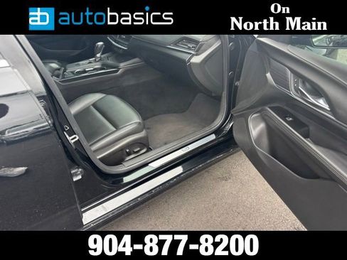 Used 2021 Cadillac CT4 Luxury RWD image 9