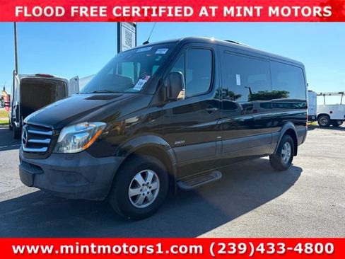 Used 2016 Mercedes-Benz Sprinter 2500 image 15