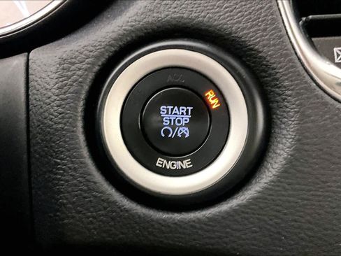 Used 2015 Dodge Durango Limited w/ Nav & Power Liftgate Group RWD image 31