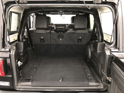 Used 2020 Jeep Wrangler Unlimited Rubicon w/ Dual Top Group image 7