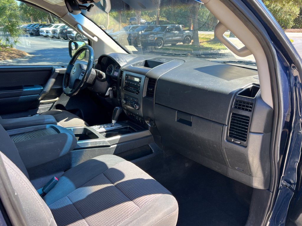 Used 2012 Nissan Titan SV w/ SV Value Truck Pkg AWD/4WD image 14