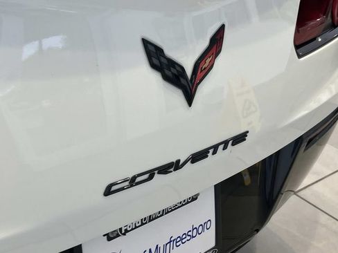 Used 2019 Chevrolet Corvette Stingray Coupe RWD image 12