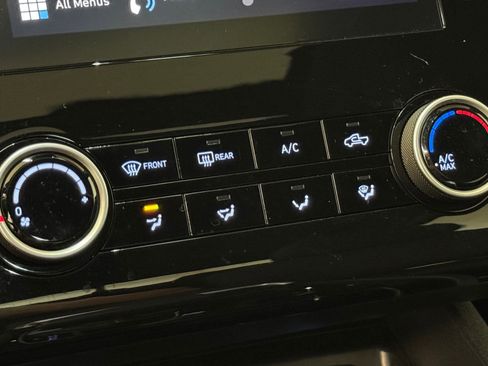 Used 2023 Hyundai Santa Cruz Night image 29