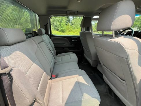 Used 2017 Chevrolet Silverado 1500 W/T AWD/4WD image 18