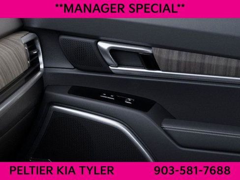New 2025 Kia Telluride EX w/ EX Captain's Chair Package FWD image 26