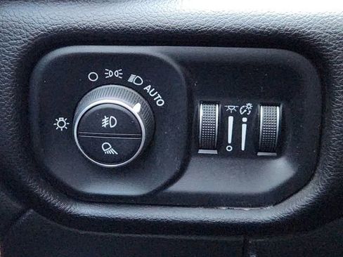 Used 2024 RAM 2500 Laramie w/ Safety Group AWD/4WD image 21