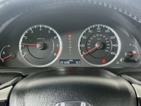 Used 2011 Honda Accord EX-L image 19