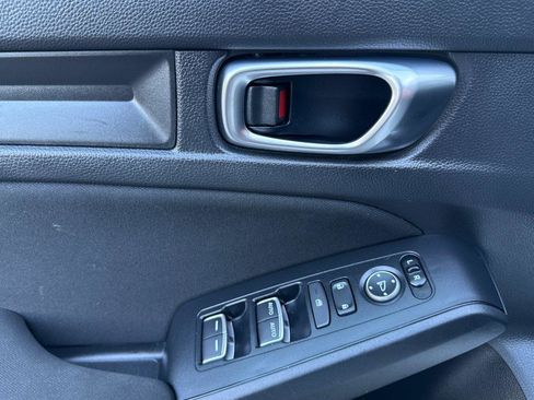 Certified 2022 Honda Civic Sport image 5