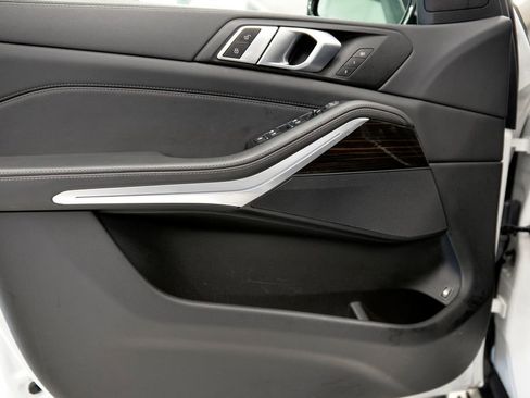 Used 2023 BMW X5 xDrive45e w/ Climate Comfort Package image 14