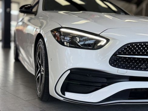 Used 2022 Mercedes-Benz C 300 C 300 4MATIC Sedan image 11