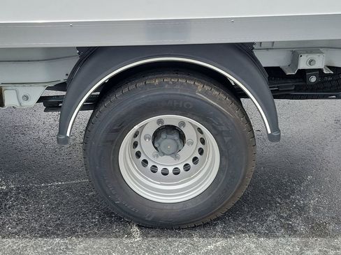 New 2024 Mercedes-Benz Sprinter 3500 image 23