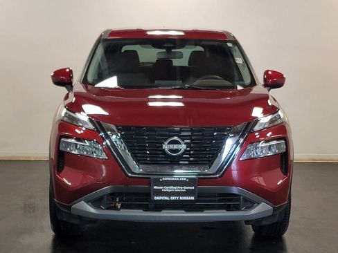 Certified 2023 Nissan Rogue SV image 3