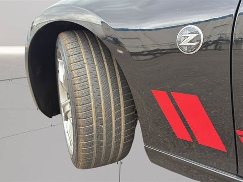 Used 2010 Nissan 370Z Touring w/ Sport Pkg RWD image 37