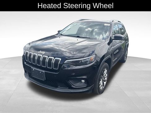 Used 2019 Jeep Cherokee Latitude Plus w/ Cold Weather Group AWD/4WD image 8