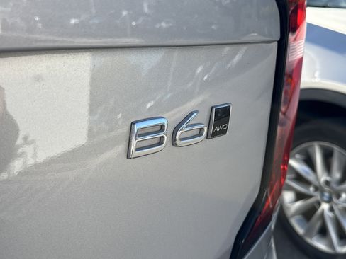 Used 2025 Volvo XC90 B6 Plus image 38
