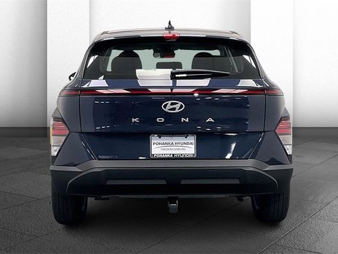 New 2026 Hyundai Kona SE image 4