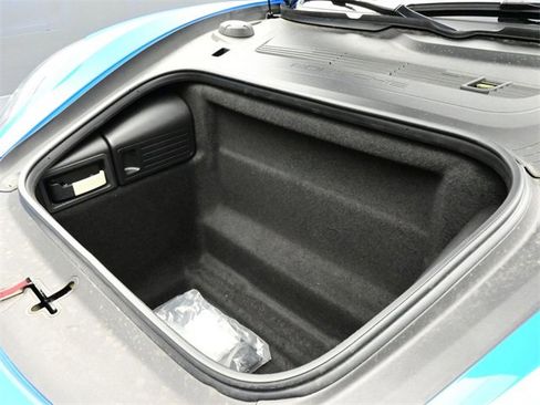 Certified 2025 Porsche 718 Cayman GTS image 18