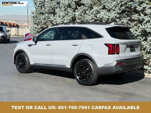 Used 2023 Kia Sorento S w/ Panoramic Sunroof Package AWD/4WD image 4