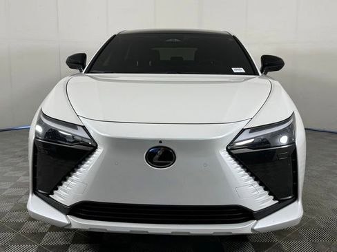 Used 2023 Lexus RZ 450e Premium w/ Technology Package AWD/4WD image 14