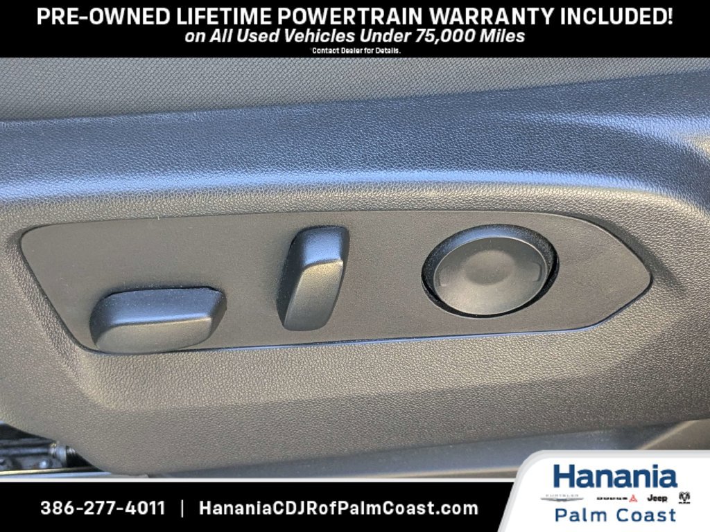 Used 2023 Chevrolet Silverado 1500 Custom RWD image 19