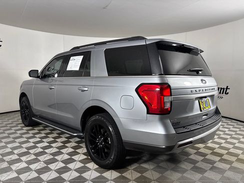 Used 2022 Ford Expedition XLT RWD image 6
