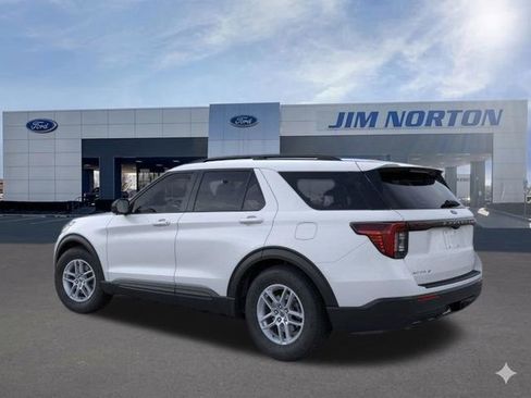 New 2026 Ford Explorer Active image 3