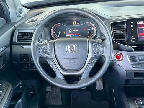 Used 2021 Honda Ridgeline Sport image 14