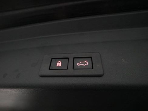 Used 2021 Subaru Ascent Limited w/ Popular Package #4 image 15