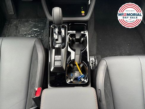 New 2026 Subaru Forester Touring AWD/4WD image 18