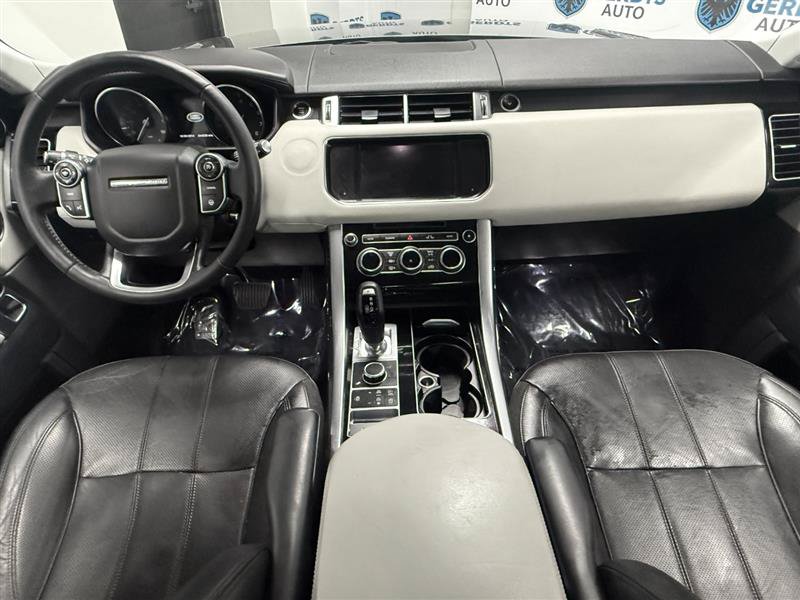 Used 2015 Land Rover Range Rover Sport HSE AWD/4WD image 13