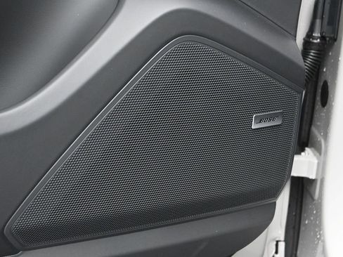 New 2026 Porsche Cayenne S image 13