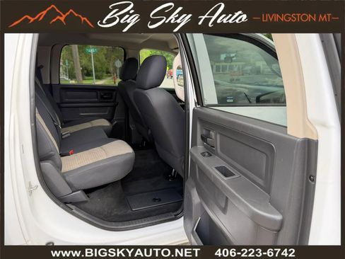 Used 2011 RAM 1500 ST w/ SXT Appearance Group AWD/4WD image 23
