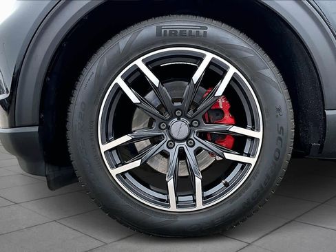 Used 2023 Ford Explorer Limited w/ Limited Technology Package image 10