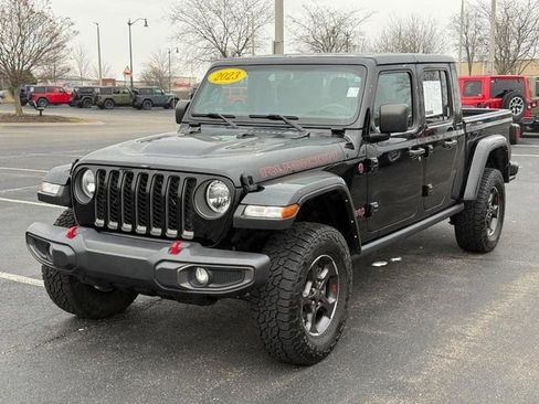 Certified 2023 Jeep Gladiator Rubicon w/ Cold Weather Group image 9