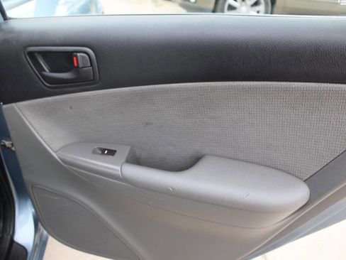 Used 2010 Hyundai Sonata GLS FWD image 9