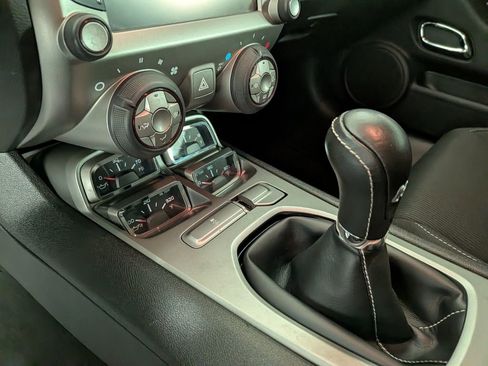 Used 2013 Chevrolet Camaro SS image 25